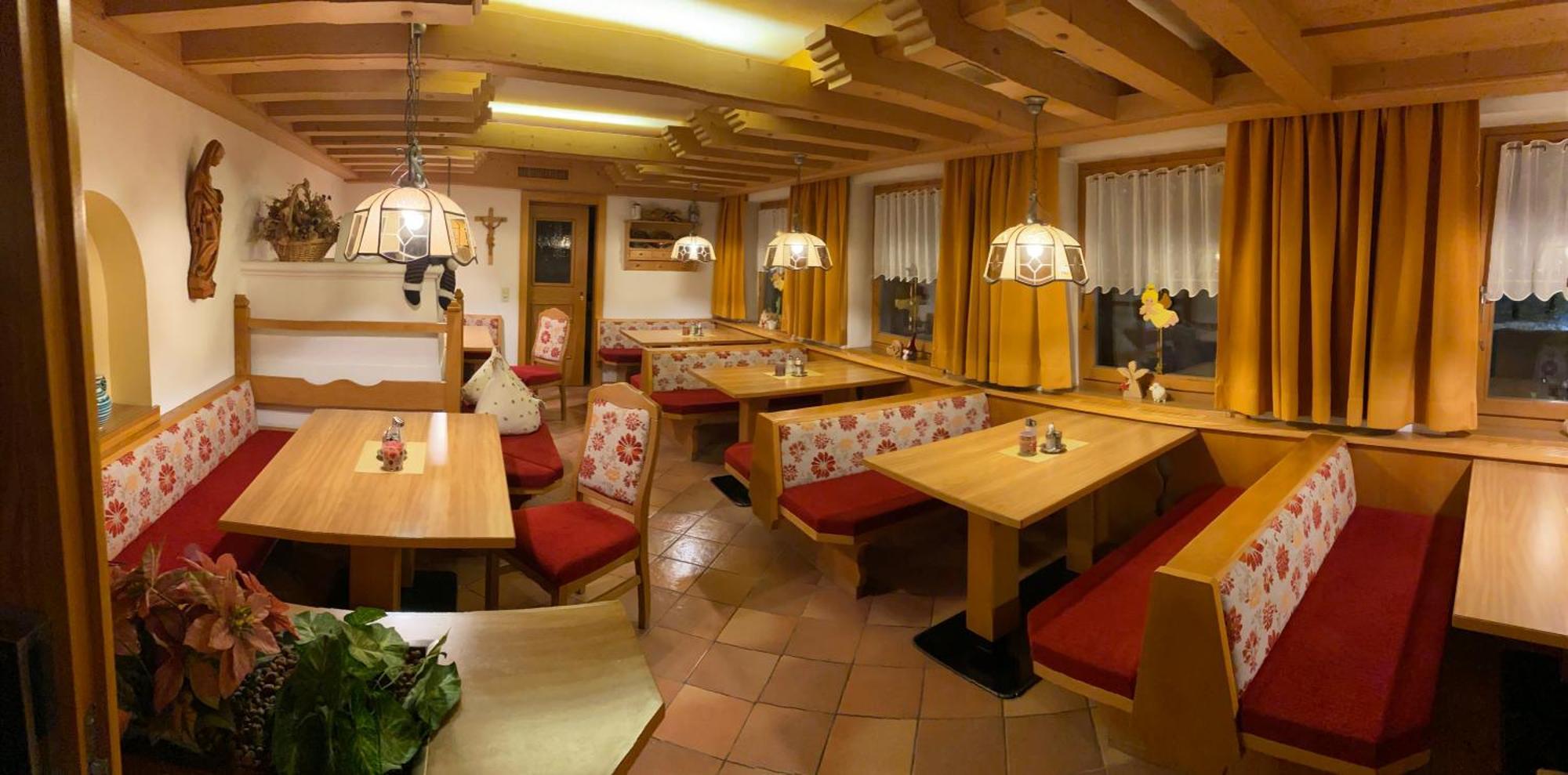 נאודרס Landhaus Engadin מראה חיצוני תמונה