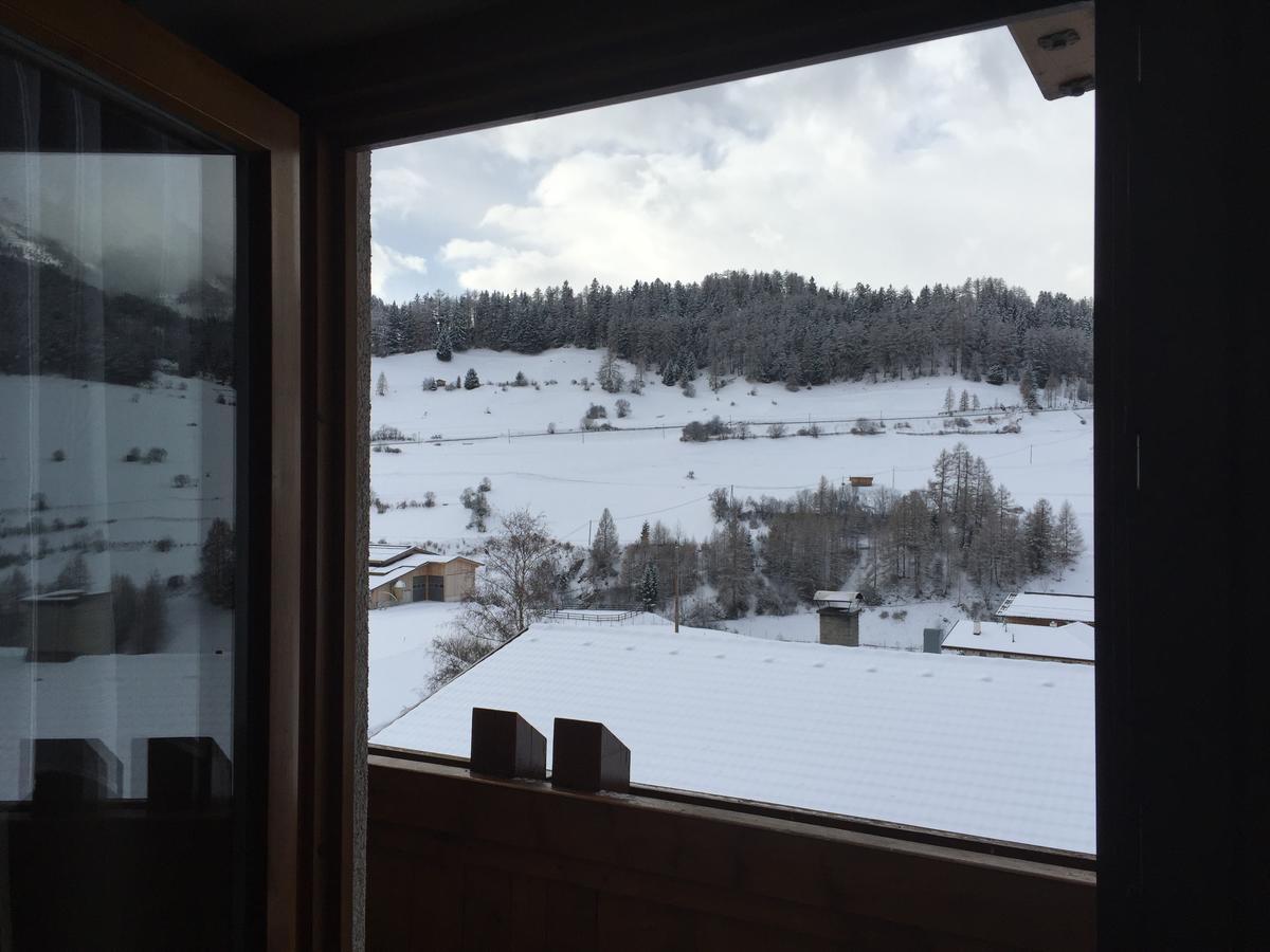 נאודרס Landhaus Engadin מראה חיצוני תמונה