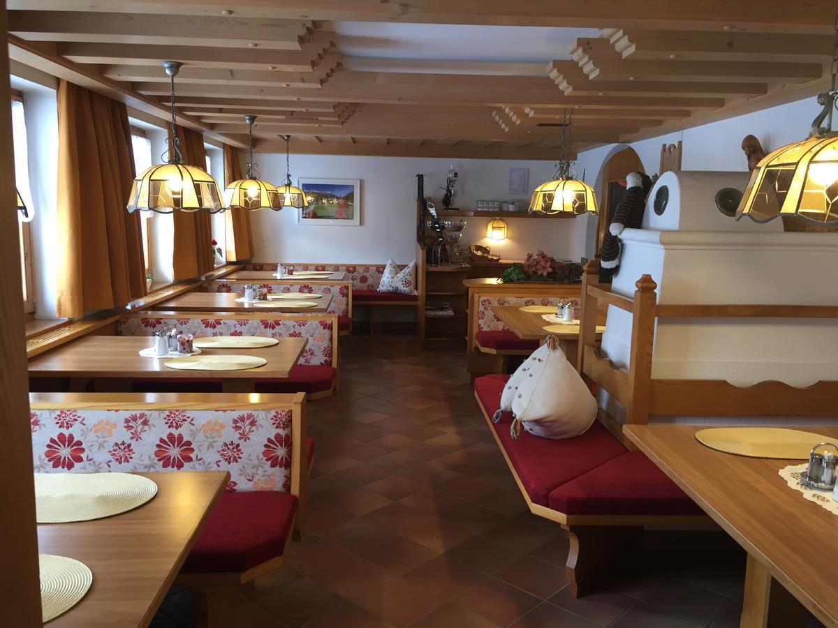 נאודרס Landhaus Engadin מראה חיצוני תמונה